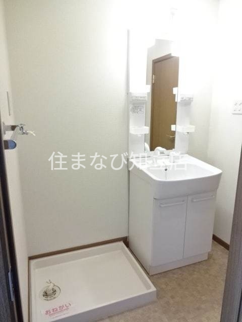 洗面設備　同型タイプ