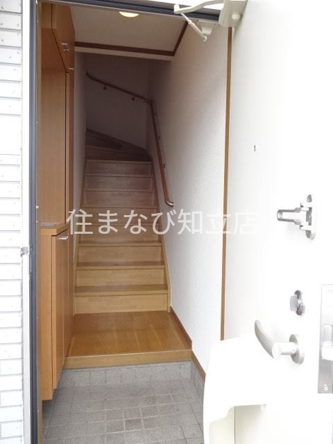 玄関　同型タイプ