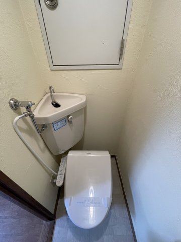 ワイズ住吉のトイレ写真