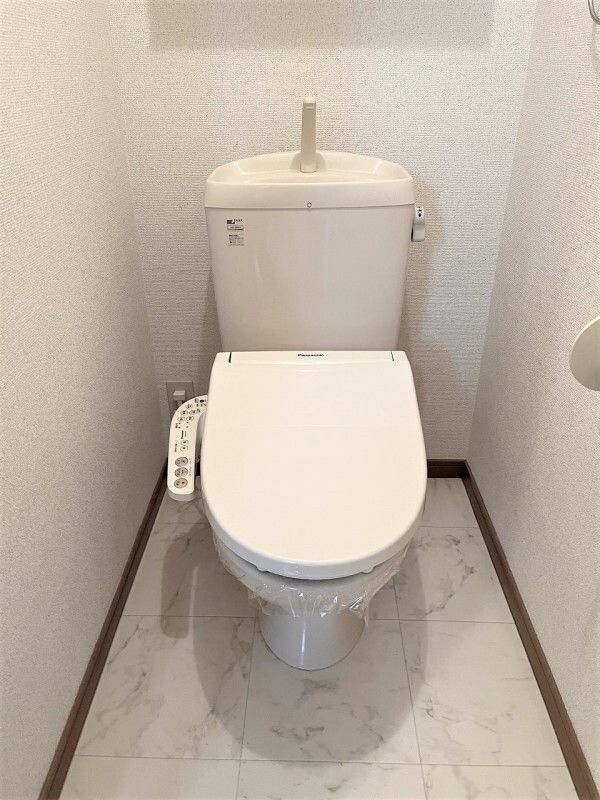 アドラブールのトイレ写真