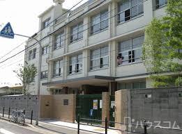 小学校　西淡路小学校（小学校）まで760m