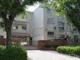 中学校　" 淡路中学校"（中学校）まで760m