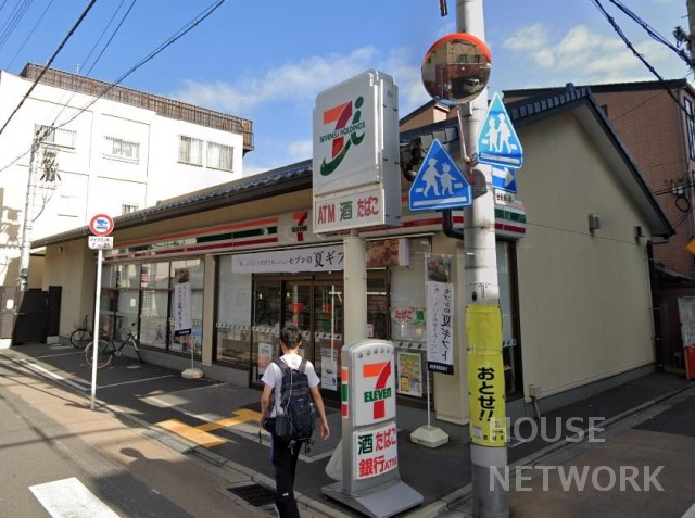 コンビニ　セブンイレブン京都東洞院押小路店（コンビニ）まで166m