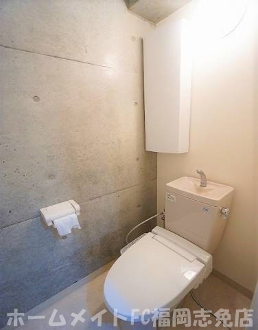 ＪＲ篠栗線 原町駅 徒歩23分 5階建 築23年のトイレ写真