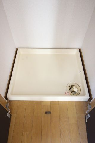 洗面設備　（別タイプ参考写真）イースト本駒込　文京区本駒込1