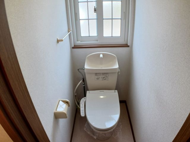 サンバティークメゾンヒロのトイレ写真