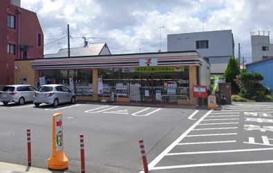 コンビニ　セブンイレブン厚木妻田南1丁目店（コンビニ）まで469m