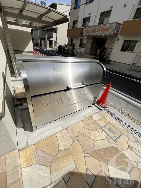 ＪＲ阪和線 杉本町駅 徒歩3分 3階建 築5年の外観写真