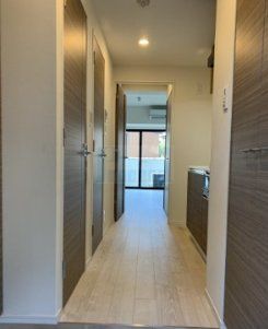 玄関　広々とした玄関部分