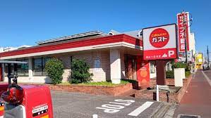 飲食店　ガスト岡山十日市店（から好し取扱店）（飲食店）まで334m