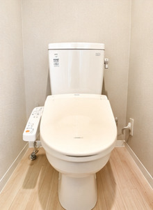 アメニティ心斎橋EASTのトイレ写真
