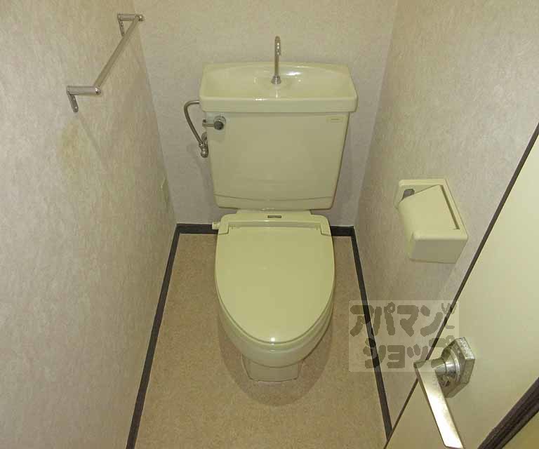 山下マンションのトイレ写真