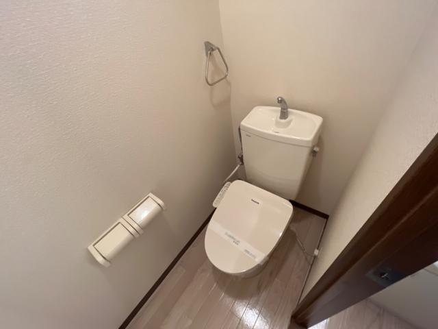 トイレ　シャワー付トイレ