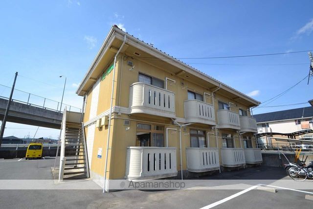フローラ西条A棟