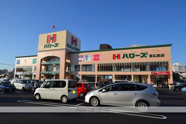 フローラ西条A棟の周辺写真