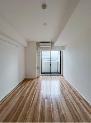 京王線 明大前駅 徒歩5分 10階建 築15年の居間写真