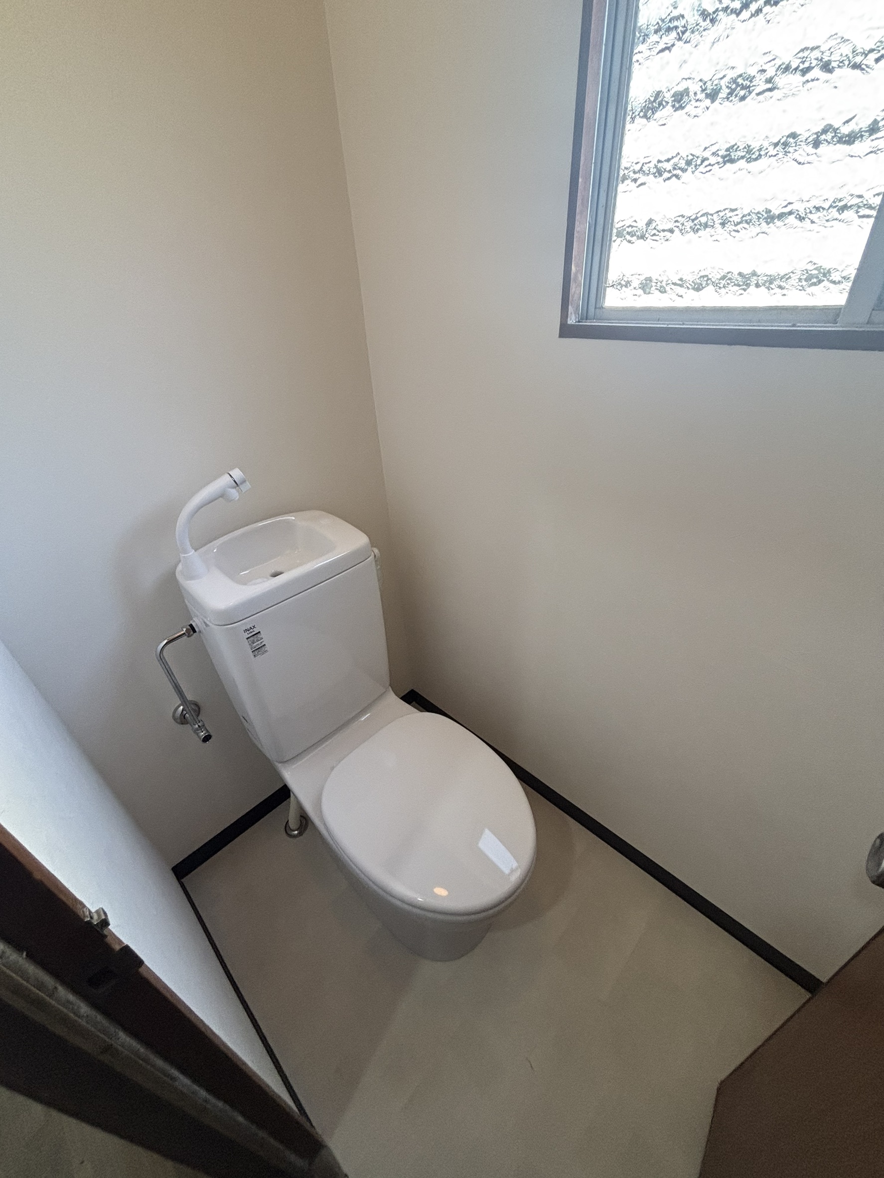 目黒町貸家のトイレ写真