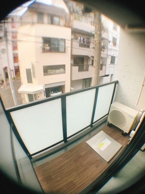 バルコニー