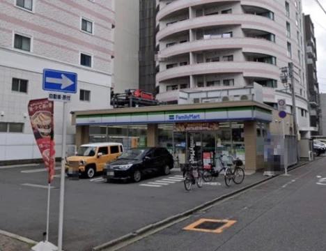 コンビニ　ファミリーマート たちばな店（コンビニ）まで294m