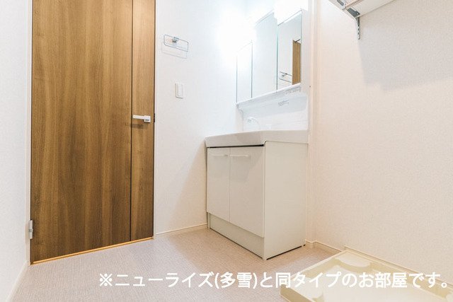 洗面設備　忙しい朝には欠かせない洗面所です