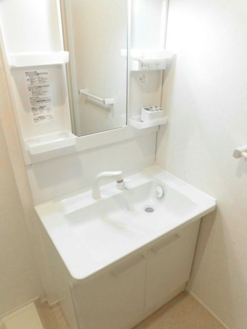 洗面設備　洗面所です