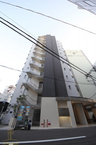 建物外観　クレグラン北梅田