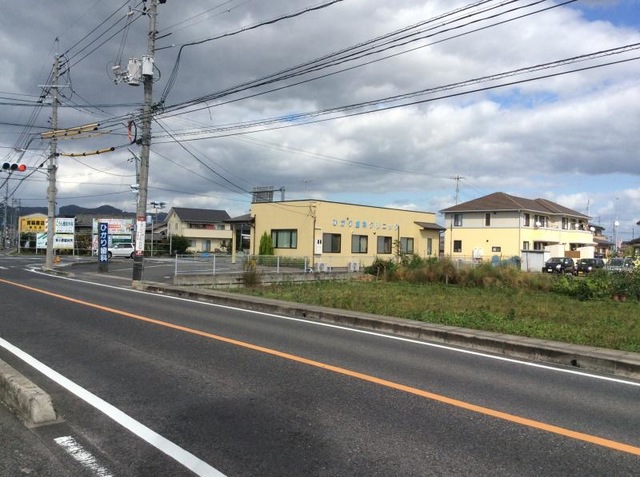 病院　ひかり歯科クリニック（病院）まで427m