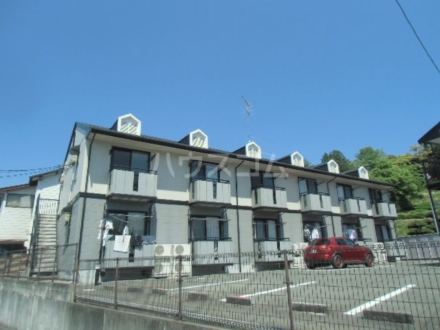 掛川市上張のアパートの建物外観
