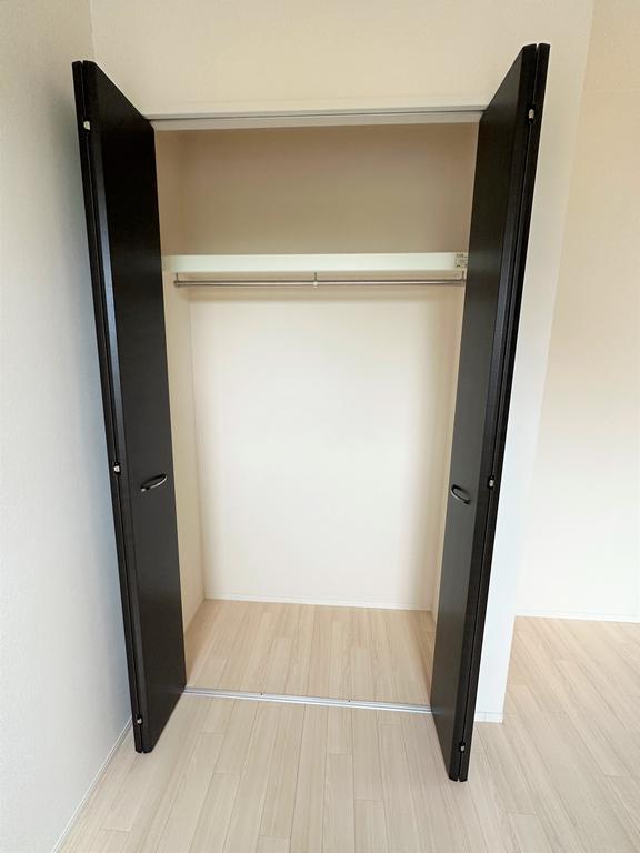 収納　4.2帖洋室の収納です