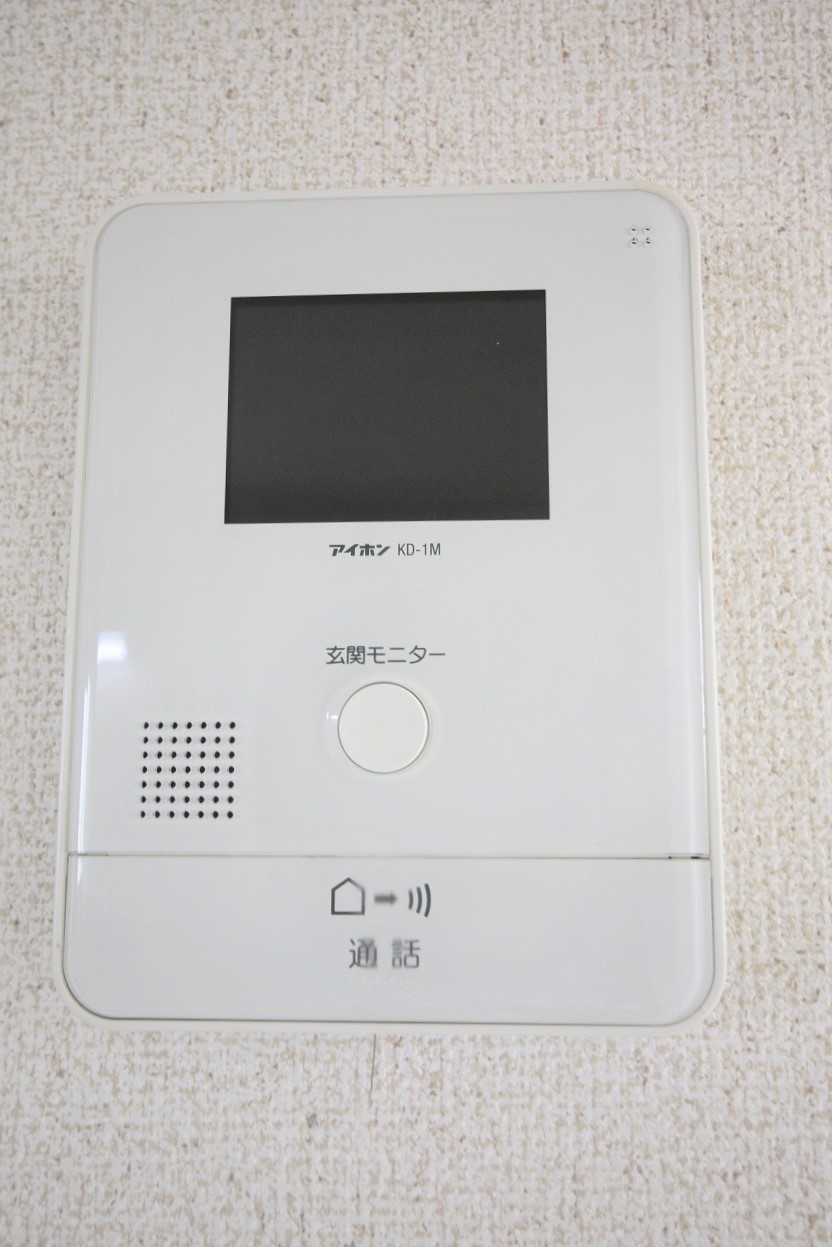 セキュリティ　宅内にて来訪者を確認出来て安心です♪ＴＶモニターホン。