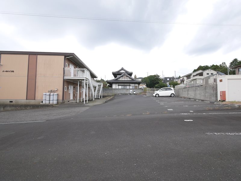 駐車場　敷地内駐車場