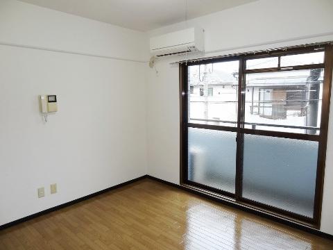 居室・リビング　洋室