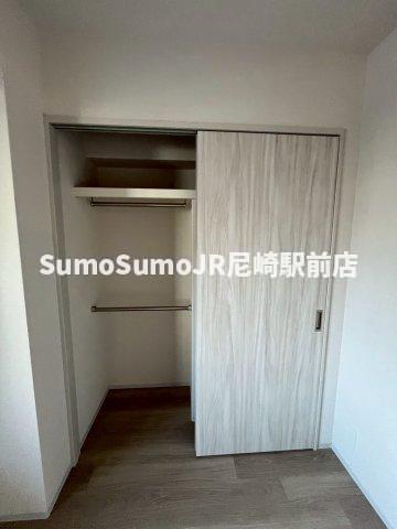 収納　使いやすいリビングです