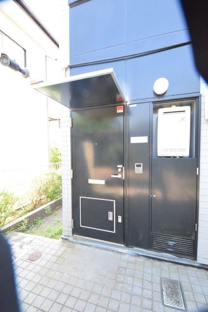 エントランス　★お問い合わせ・ご来店はタウンハウジング町田店まで★