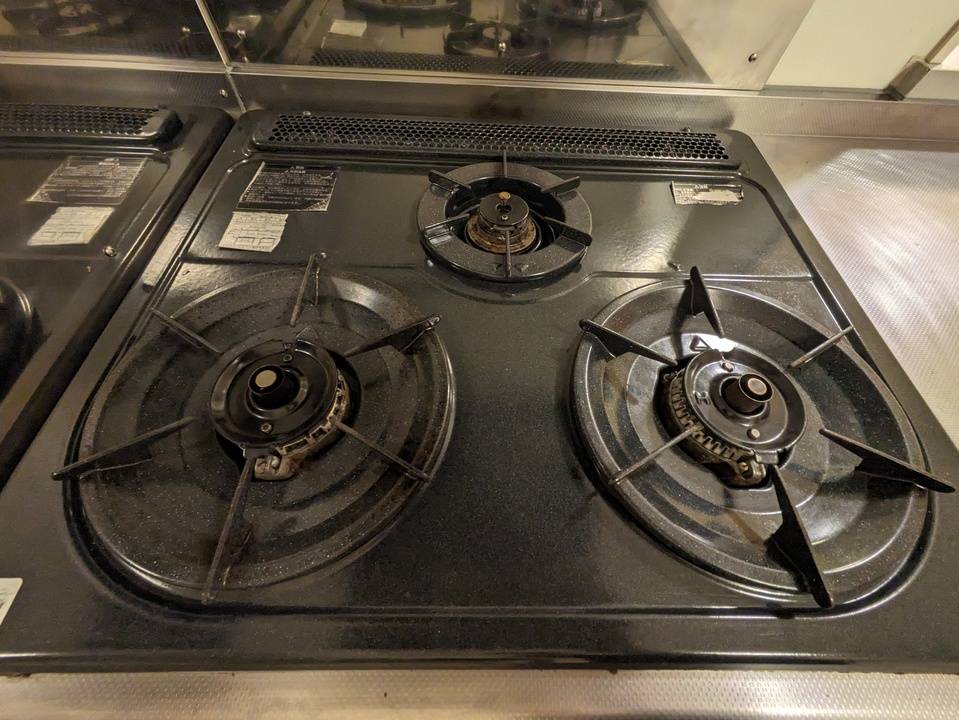 キッチン　ガスコンロ