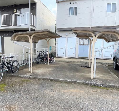 その他共有部分　屋根付き駐輪場