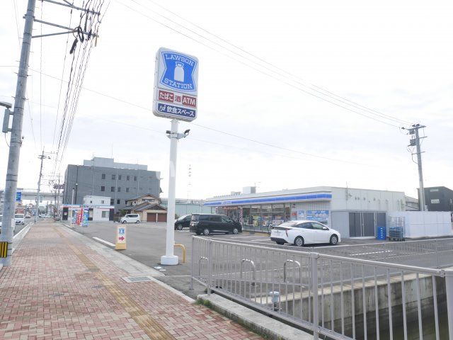 コンビニ　ローソン 柳川駅東店（コンビニ）まで759m