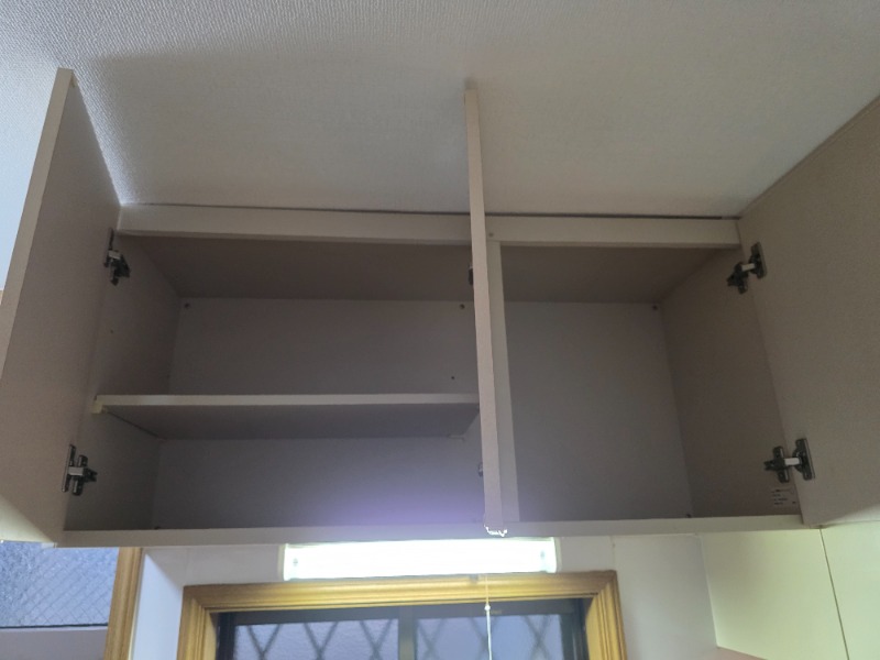 収納　※クリーニング前の写真です。