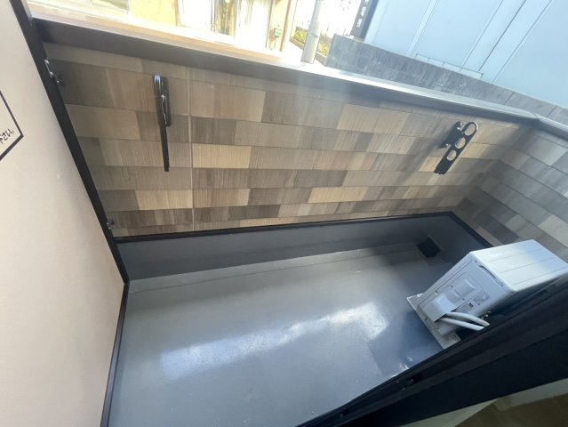 バルコニー　お洗濯にも便利なバルコニー付き