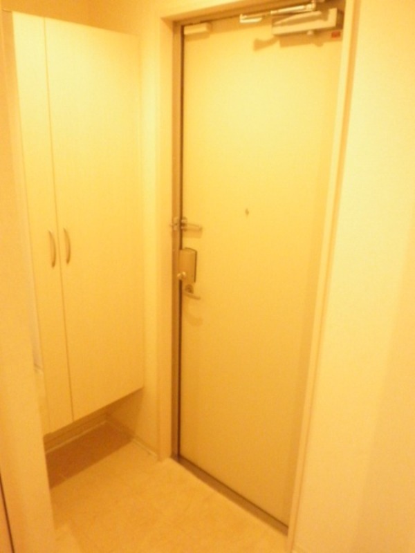 玄関　図面と現状に相違がある場合には現状を優先