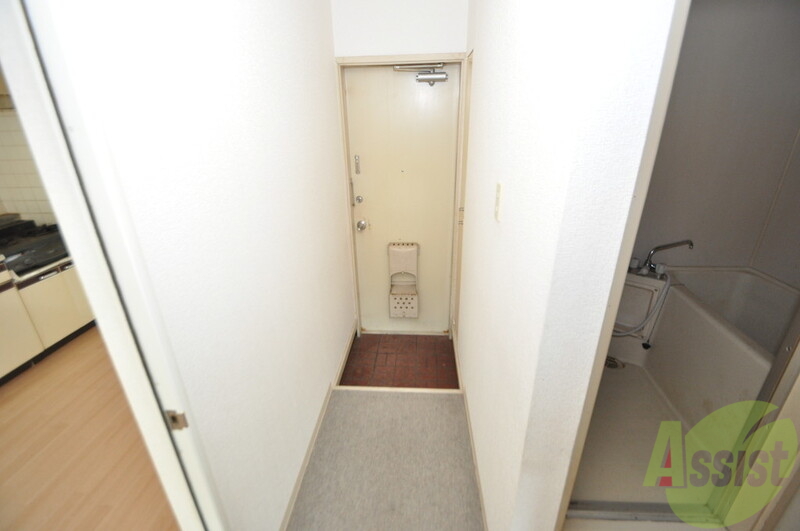 玄関　シューズボックス付きのすっきりした玄関です。