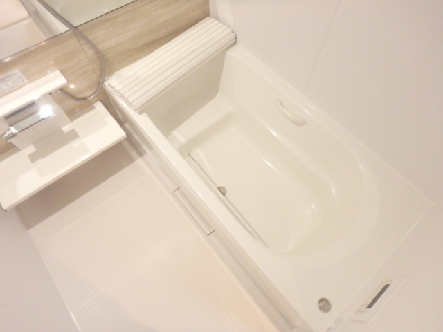 バス・シャワールーム　[参考]同建築会社ヘーベルメゾンの施工例（現況優先）