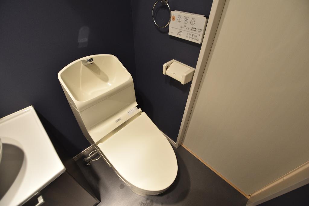 トイレ　シャワー付トイレ