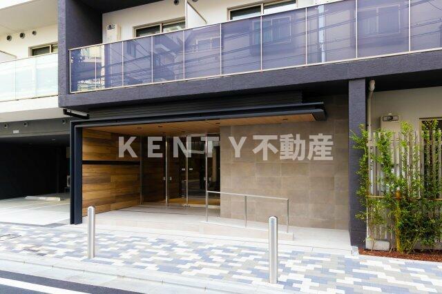 建物外観　外観は落ち着いています