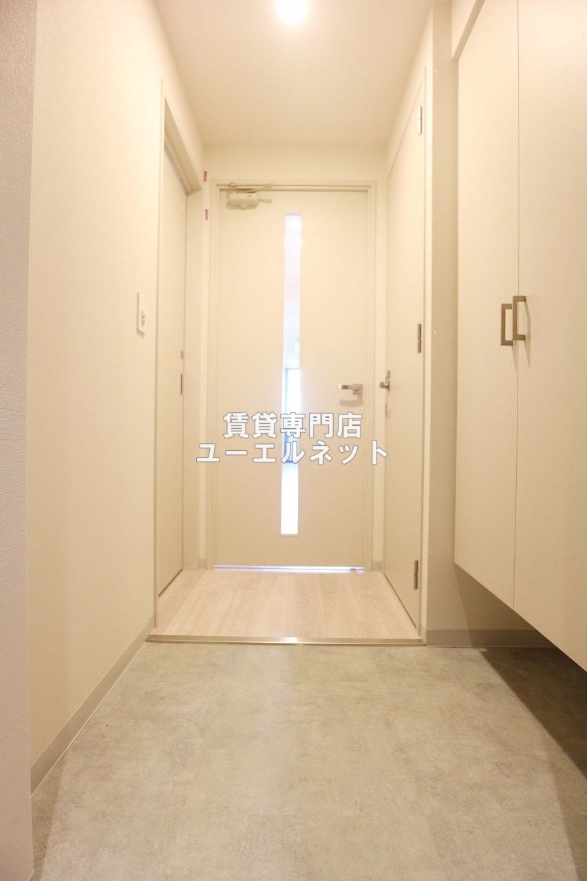 玄関　住まいの顔ともなる玄関