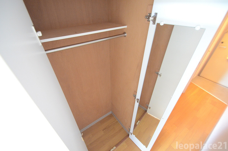 小学校　飾磨小学校（小学校）まで1205m