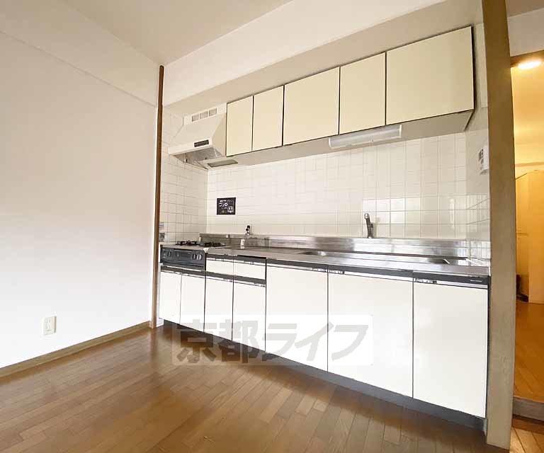 キッチン　ガスコンロ付きです