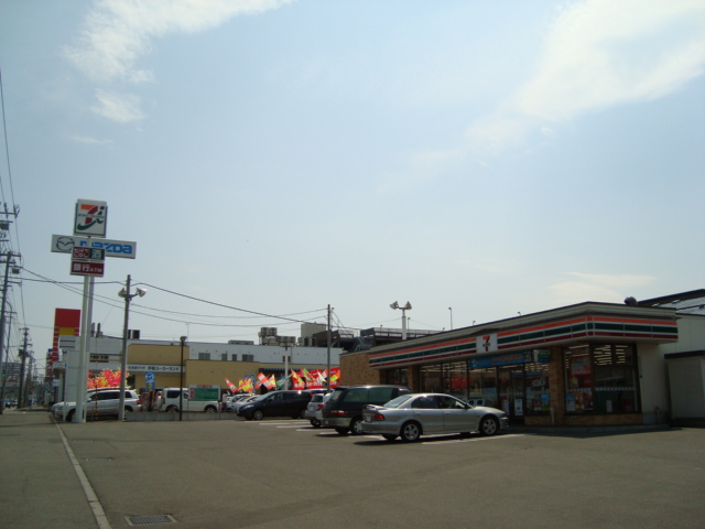 その他　セブンイレブン（その他）まで650m