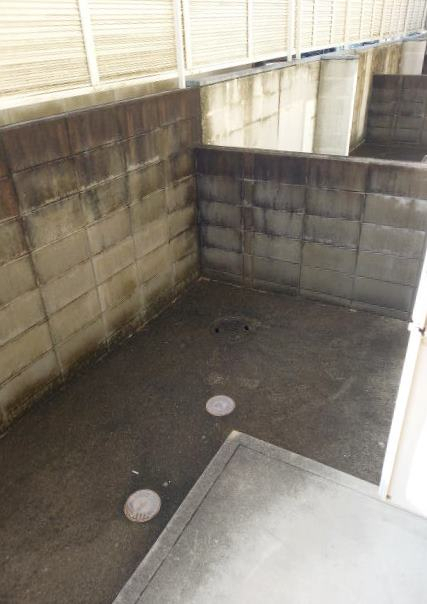 バルコニー　テラス