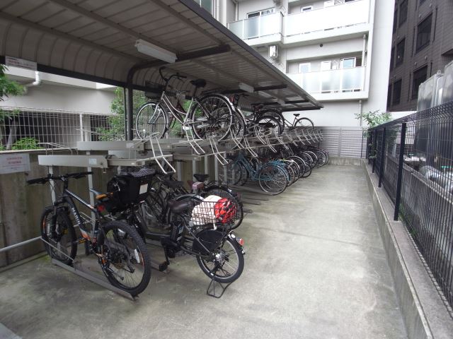 その他共有部分　駐輪場もあります。